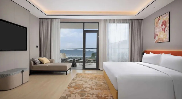 Двухместный люкс Deluxe Hilton Garden Inn Dali Ancient City