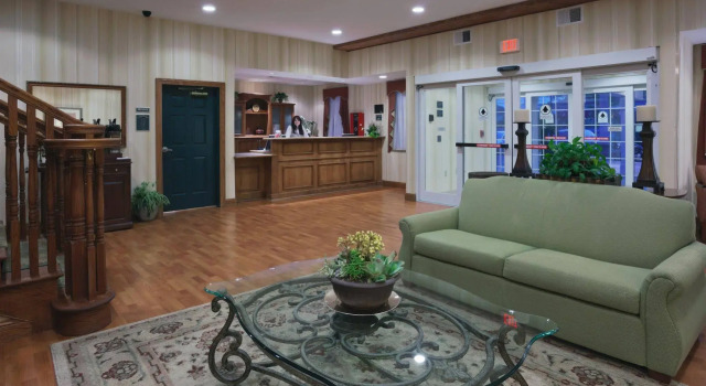 Country Inn & Suites by Radisson, Ithaca, NY, Buchen Sie Hotel Hotels in New York State mit Pool, Schwimmbad