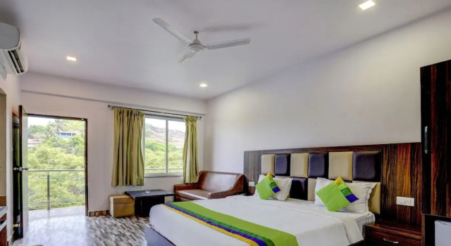 Treebo Trend Rooh Grand Arambol, Prenota Hotel Hotel a Goa con parcheggio, Parcheggio