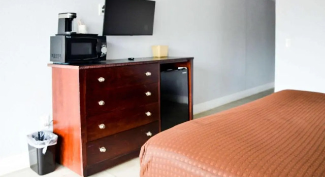 Номер Standard Rodeway Inn Sun City Center