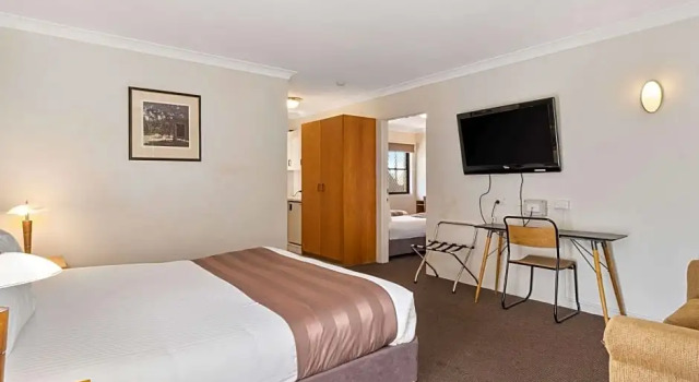 Четырёхместный номер Standard Quality Inn Dubbo International