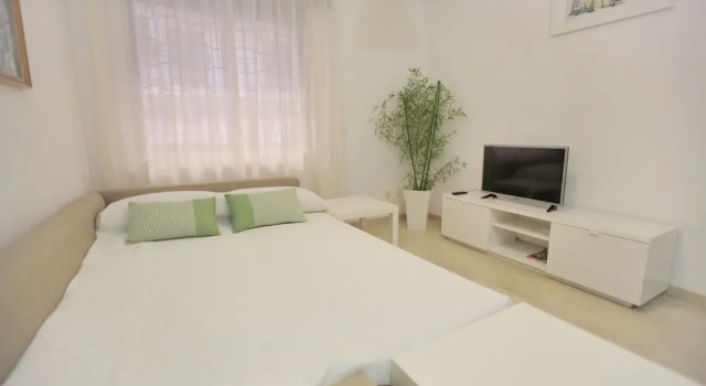 Corte Inglés Center Apartment by JITKey