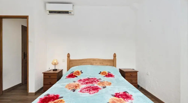 Villa in Flayosc with Private Pool, Забронировать Вилла Виллы Овернь-Рона-Альпы, Вилла