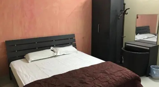 لمحة للشقق المخدومة, Buchen Sie Hotel Hotels in Provinz Riad mit Pool, Schwimmbad