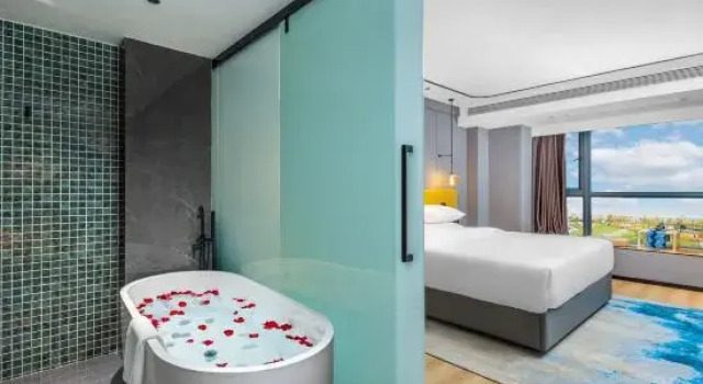 Люкс City Comfort Inn (Kunming Changshui International Airport Yunlifang Branch)