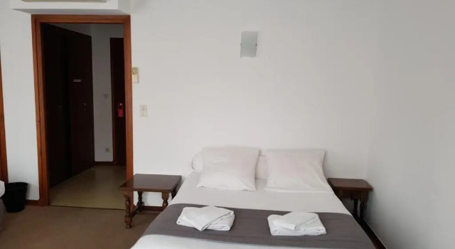 Номер Comfort Hotel des Arcades