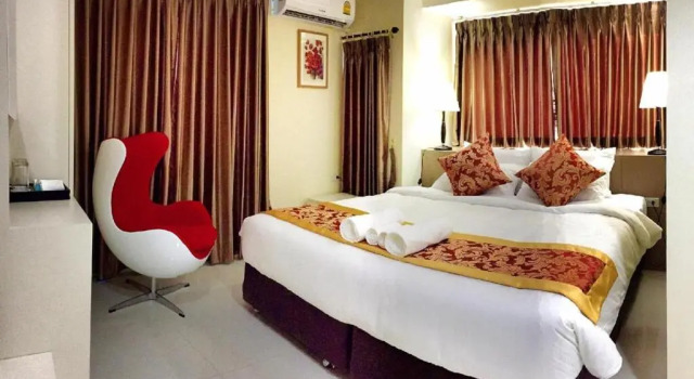 Двухместный номер Deluxe (некоторые номера без окна) Top High Airport Link Hotel, Bangkok