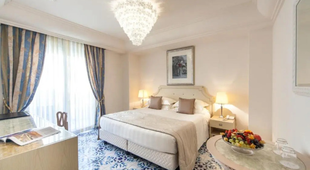 Трёхместный номер Classic с видом на море Palace Hotel
