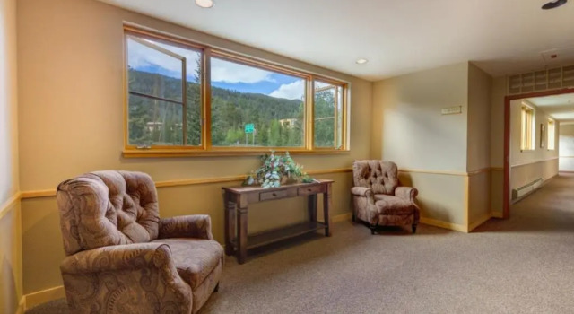 Lakeshore by Summit County Mountain Retreats, Book Hotel Hoteller i Keystone med parkering, Parkering