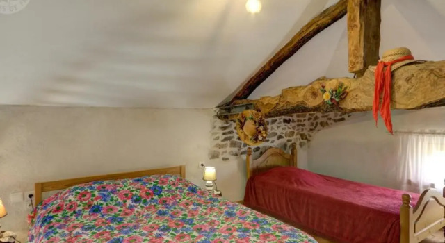 Gîte Saint-Marcel-de-Félines, 1 pièce, 2 personnes - FR-1-496-173, Book Hotel Saint-Marcel-de-Felines Rhône-Alps