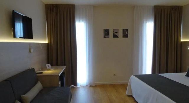 Двухместный номер Superior Hotel Emporium
