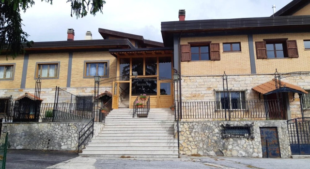 Apartment with One Bedroom in Roccaraso, with Wonderful Mountain View - 6 Km From the Slopes, Book Apartment Hotels in Abruzzo with Parking, Parking