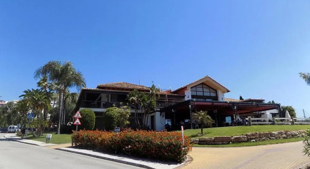 Апартаменты Family and Golfers Paradise Los Arqueros - RDR196