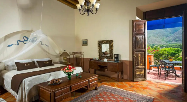 Полулюкс Santa Elena Hotel Boutique
