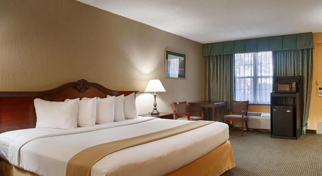 Двухместный номер Standard Clarion Inn Falls Church-Arlington