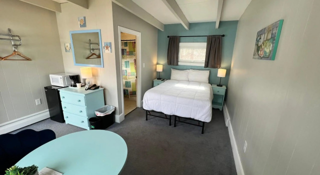 Claddagh Motel & Suites, 예약 모텔 록포트 Camden Snow Bowl