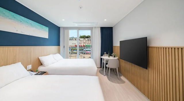 Двухместный семейный номер Standard с видом на город Sokcho Mari Vista Hotel