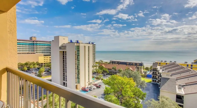Апартаменты Breezy Myrtle Beach Condo w/ Balcony & Views!