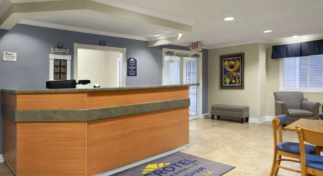 Microtel Inn & Suites by Wyndham Ponchatoula/Hammond, Забронировать Отель Хаммонд Луизиана