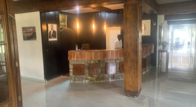Brondesbury Park Hotel, Đặt Khách sạn Khách sạn ở Manicaland bao gồm bữa sáng, Bữa sáng