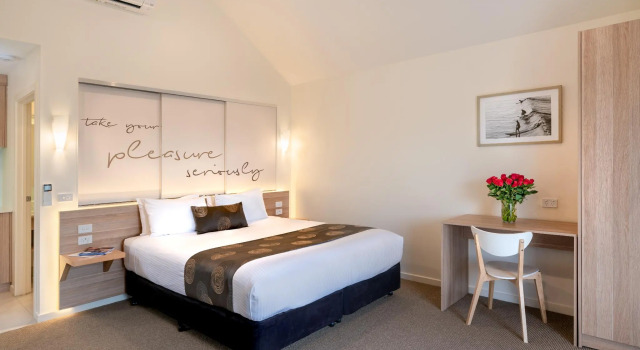 Люкс Boathouse Resort Studios and Suites