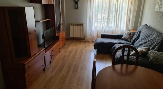 Piso Inma, Book Hotel Covaleda Soria
