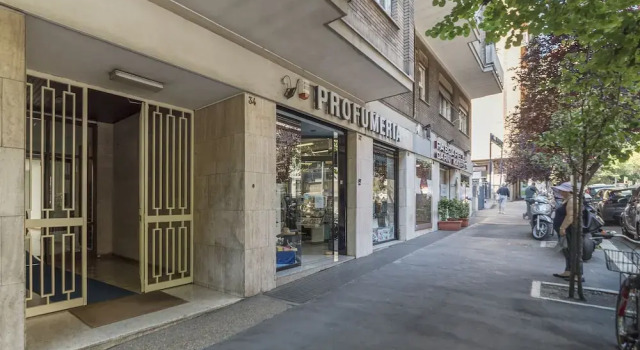 Portaportese Wooden Flat