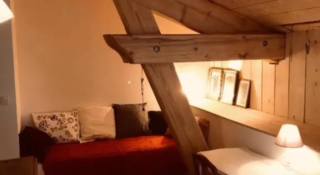 la source den haut, Book Hotel Valcivières Auvergne
