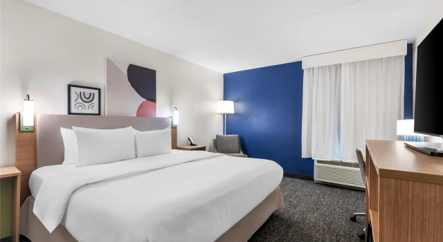 Двухместный номер Standard Отель Spark by Hilton Kimball