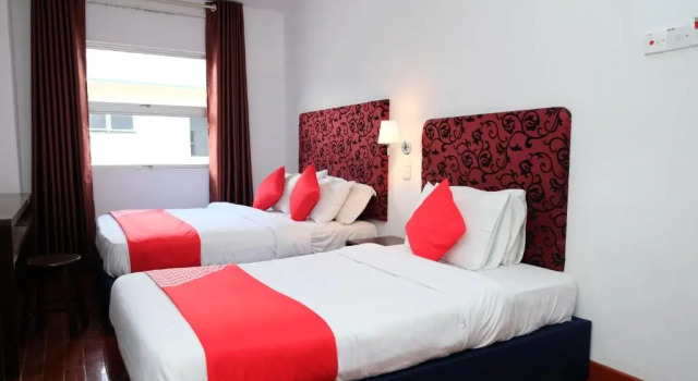 Люкс Superior OYO 619 Grand City Hotel 2