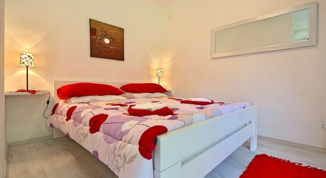 Apartments Petra 1
