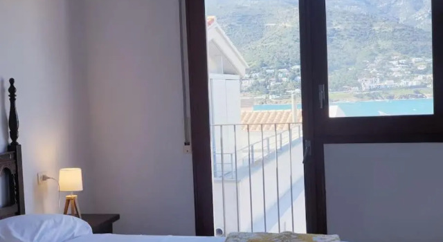 El Pas, Apartamento con vistas al mar L1