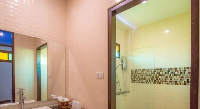 Номер Deluxe Baan Pondchanok Hotel