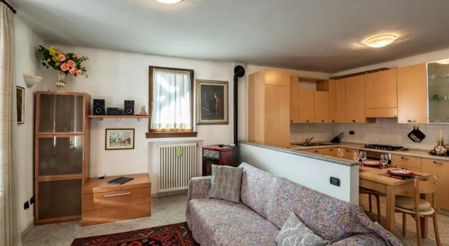Apartment with garden a few steps from the lake - Larihome A06