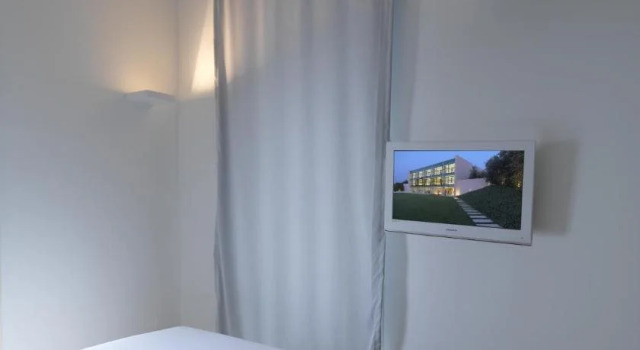 C-Rooms, Buchen Sie Hotel 3-Sterne-Hotels in Cremella, 3*
