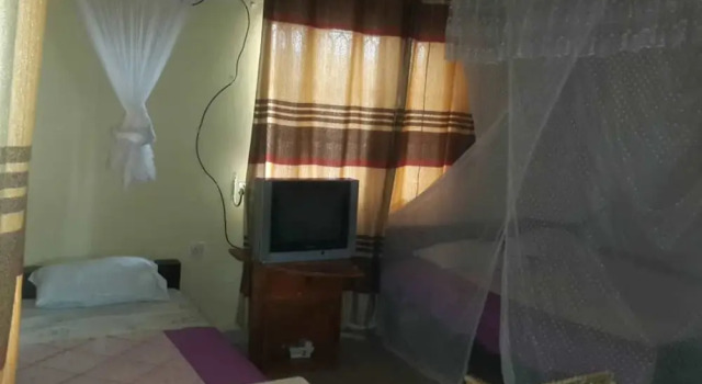 Palace Motel, Buchen Sie Motel Motels in Western Uganda, Motel
