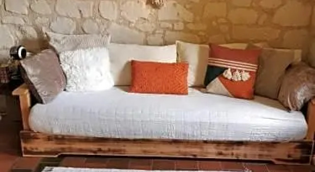 Au Pied Du Tilleul, Rezerwuj Hotel Gennes-Val-de-Loire 
