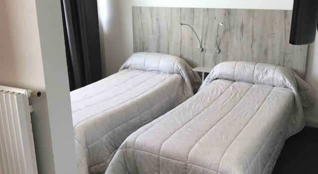 Одноместный номер Standard с балконом Hôtel Residence Les Aiguades