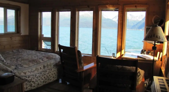 Коттедж Comfort Angels Rest on Resurrection Bay LLC