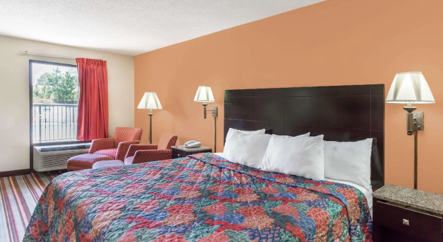 Двухместный номер Days Inn by Wyndham Sanford