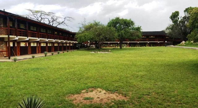 Seronera Wildlife Lodge, Prenota Hotel Seronera Tanzania