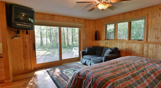 Bearfoot Retreat 4 Bedrooms 3 Bathrooms Condo, Rezervați Hotel-apartament Chequamegon National Forest Statele Unite ale Americii
