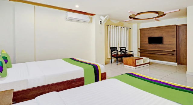 Двухместный номер Deluxe Treebo Skanda Suites