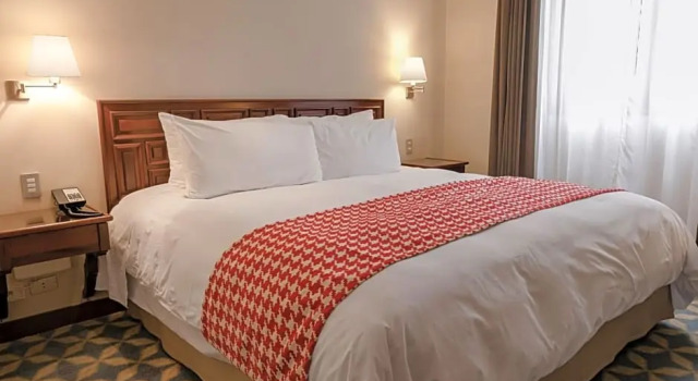 Люкс Дуплекс Costa del Sol Trujillo Centro