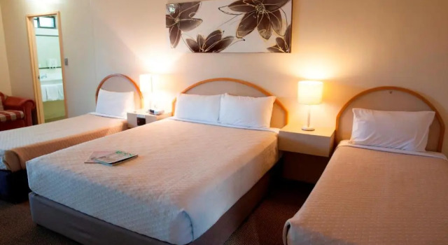 Семейный номер Standard Longreach Motor Inn
