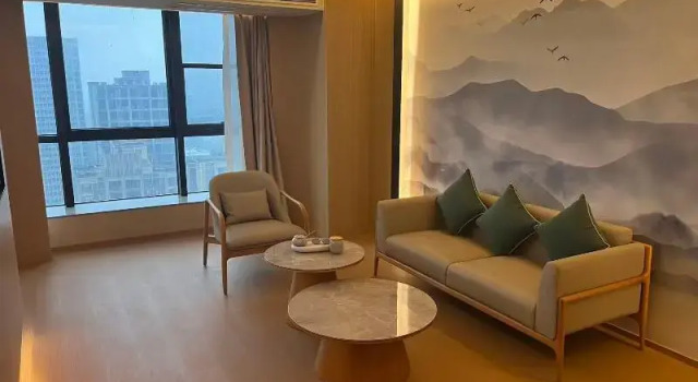 Люкс Deluxe Xianze Hotel(Guangzhou North Railway Station)