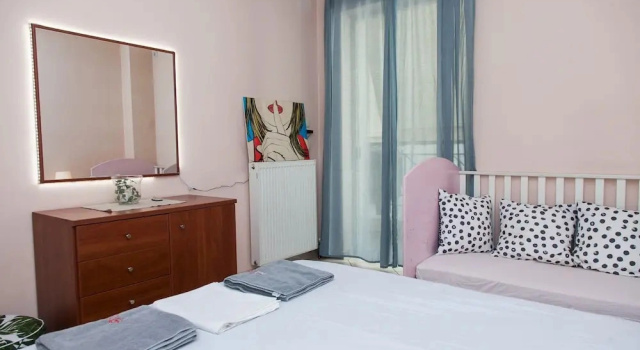 Апартаменты Cozy apt in Peristeri near Metro station