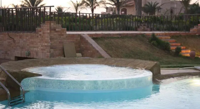 Villa Marina in Ghabat Area, Rezerwuj Willa Domki letniskowe w Marsa Matrouh, Domek