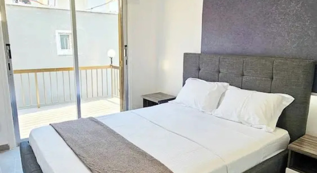 Апартаменты Comfort с видом на город La Magenta Apartments