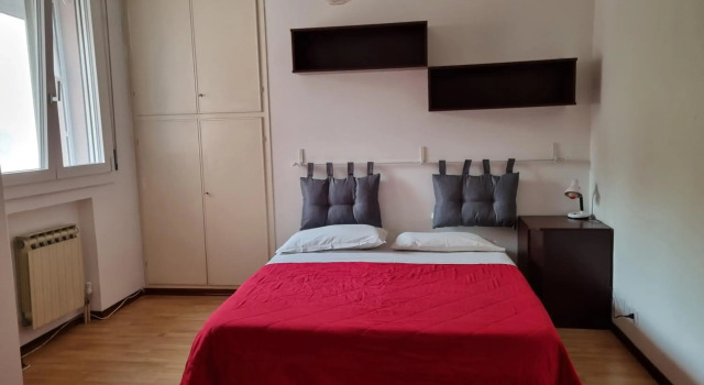 Casa Vacanze Ca' July, Забронировать Отель Отели Феррара с парковкой, рядом с Кафедральный собор Феррара, Парковка
